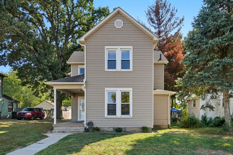 Photo of 327 Miami Street, Piqua, OH 45356 (MLS # 1041484) Photo of 327 Miami Street, Piqua, OH 45356 (MLS # 1041484)
