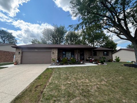 Photo of 1206 Canterbury Drive, Celina, OH 45822 (MLS # 1041222)