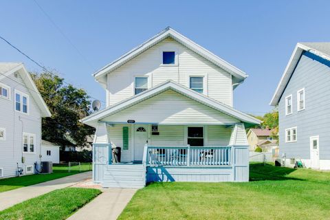 Photo of 1221 Terrace Drive, Springfield, OH 45503 (MLS # 1042057)