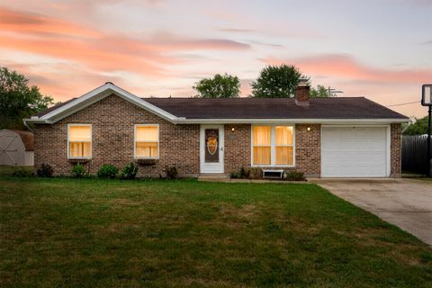 Photo of 305 E North Street, Anna, OH 45302 (MLS # 1041613)