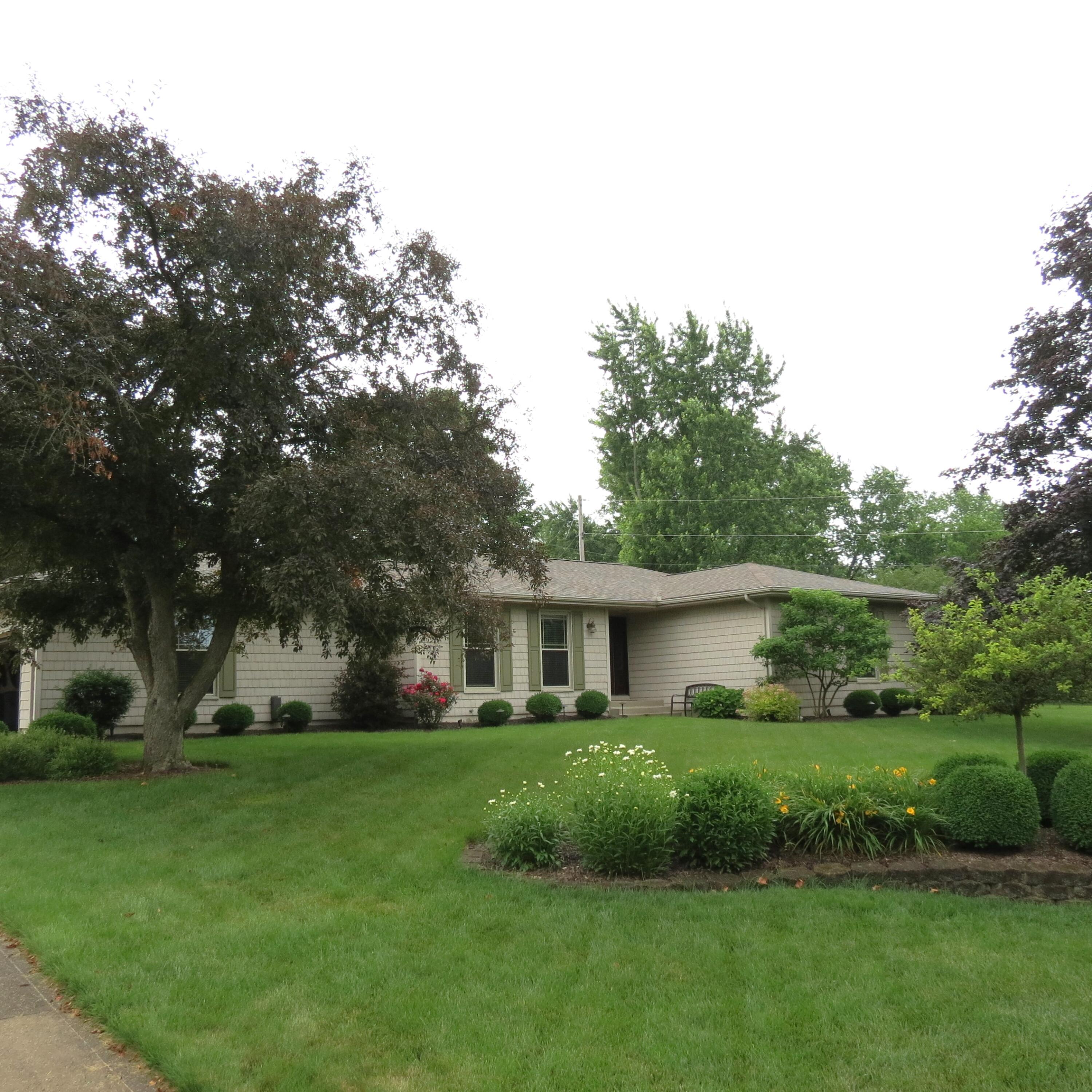 2944 Meadowbrook Drive