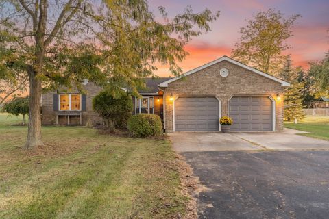 Photo of 17188 Sharp Road, Sidney, OH 45365 (MLS # 1041973) Photo of 17188 Sharp Road, Sidney, OH 45365 (MLS # 1041973)