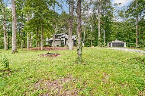 Photo of 22284 State Route 198, Wapakoneta, OH 45895 (MLS # 1041564) Photo of 22284 State Route 198, Wapakoneta, OH 45895 (MLS # 1041564)