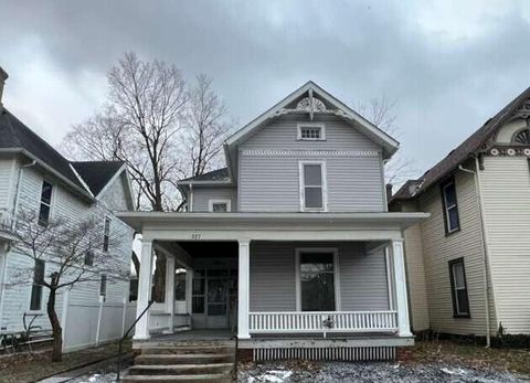 Photo of 227 N Main Street, Washington Court House, OH 43160 (MLS # 1043028)