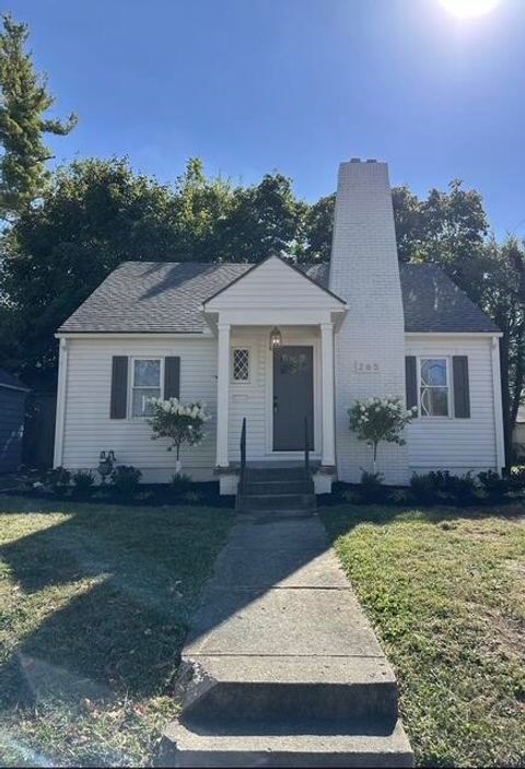 Photo of 265 W Third Street, Springfield, OH 45504 (MLS # 1042110)