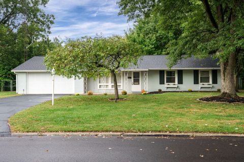 Photo of 5924 Jassamine Drive, Dayton, OH 45449 (MLS # 1041588)