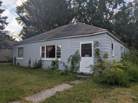 Photo of 108 E 1st Street, Fletcher, OH 45326 (MLS # 1041355)