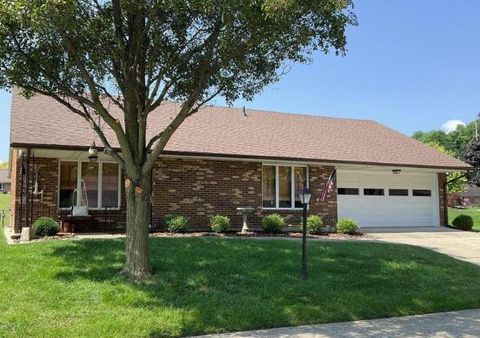 Photo of 536 Archer Lane, Springfield, OH 45503 (MLS # 1042420)