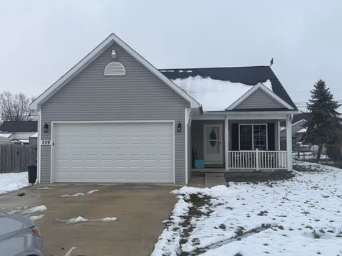 Photo of 209 S Wayne Street, Mendon, OH 45862 (MLS # 1042898)