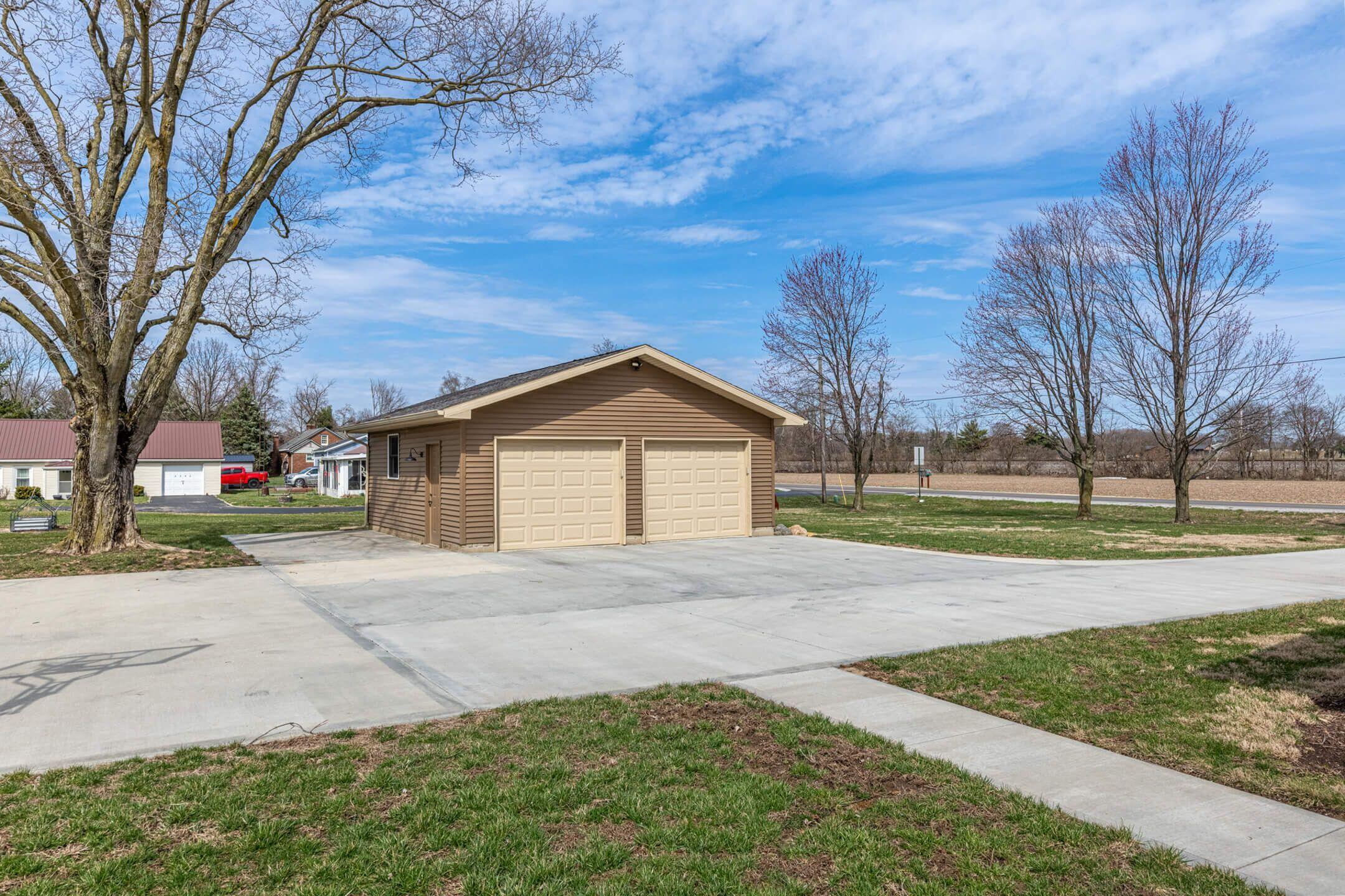 Troy, Ohio 45373, United States, 3 Bedrooms Bedrooms, ,2 BathroomsBathrooms,Residential,Active,98236