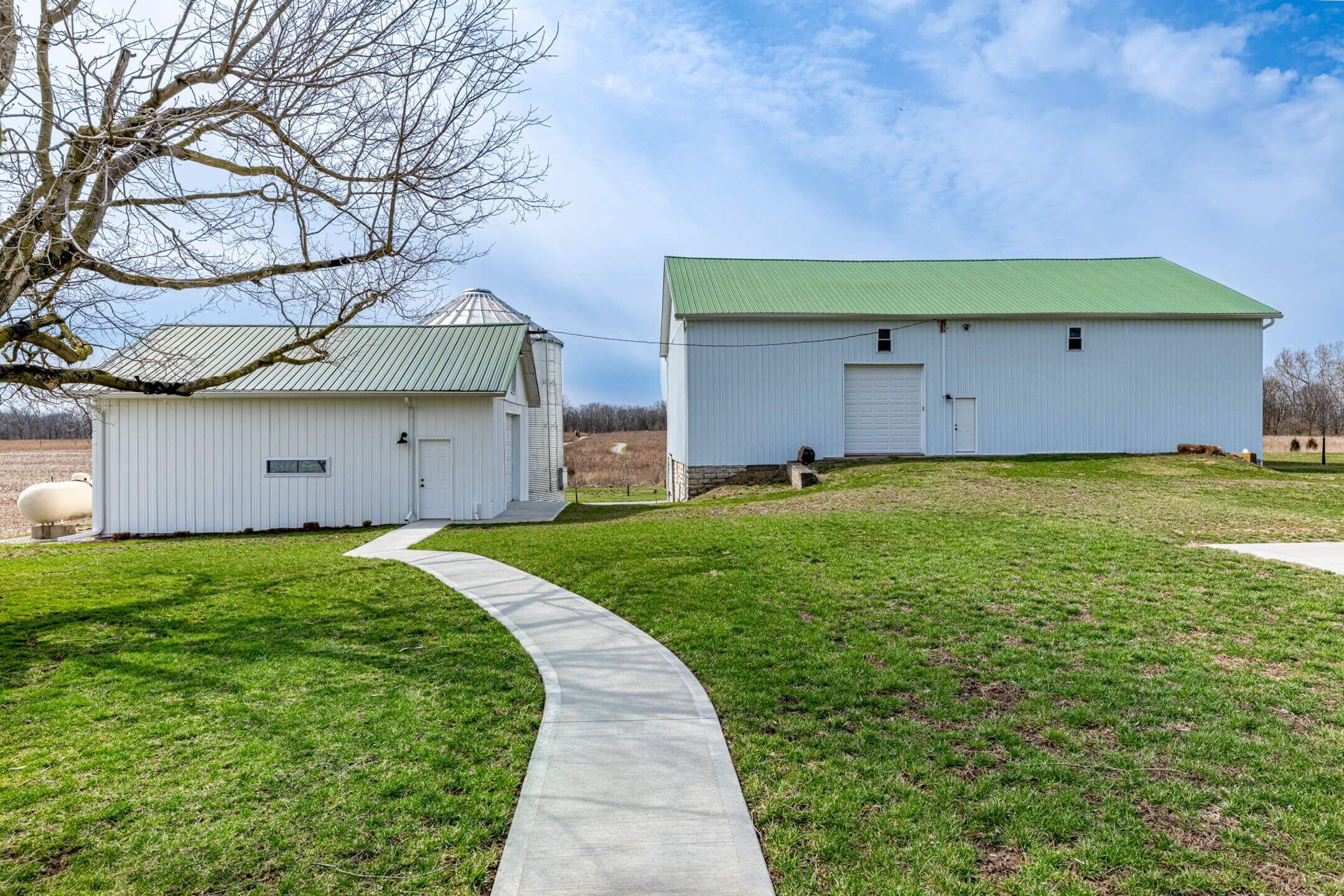 Troy, Ohio 45373, United States, 3 Bedrooms Bedrooms, ,2 BathroomsBathrooms,Residential,Active,98236