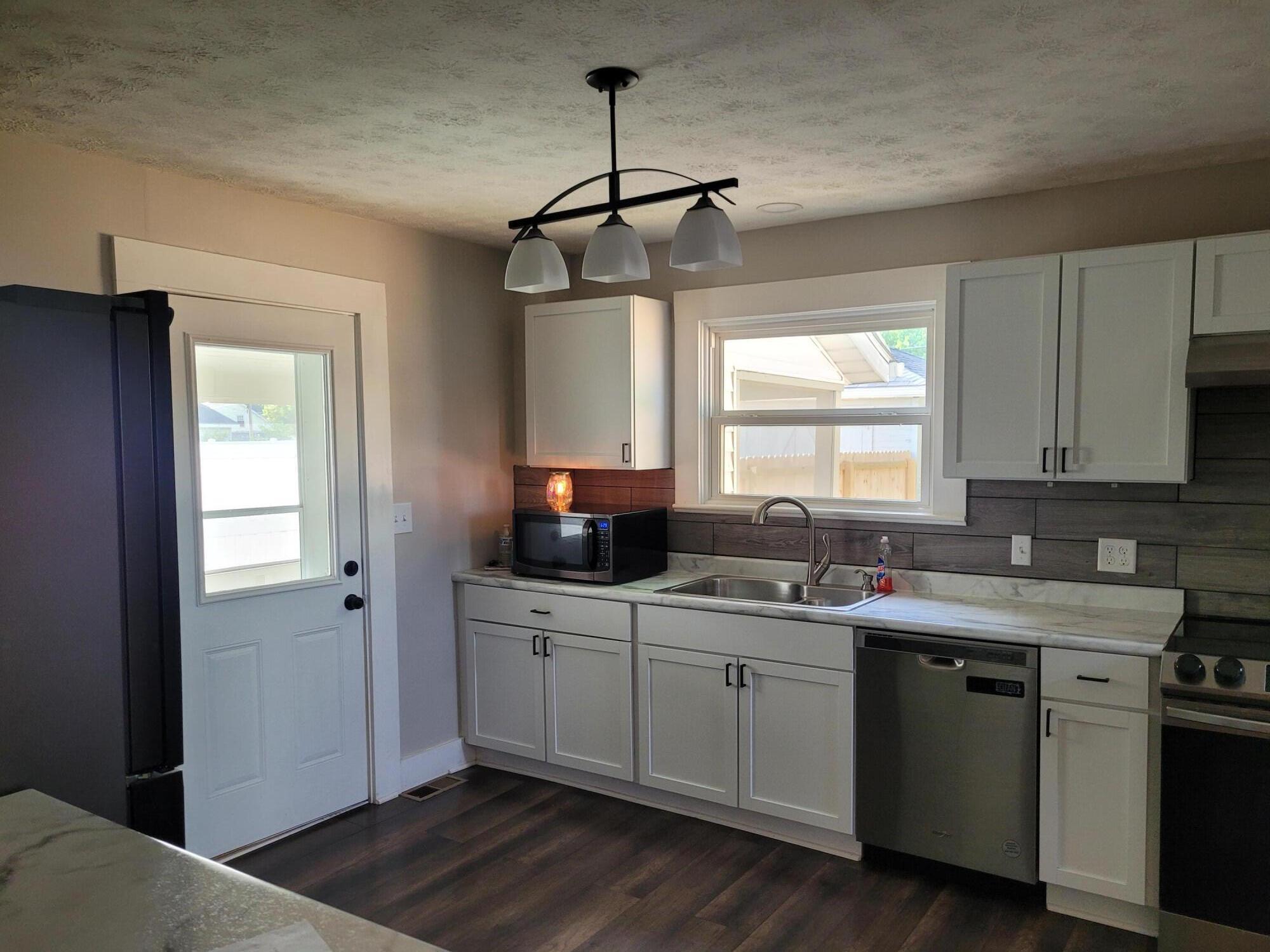 Urbana, Ohio 43078, United States, 3 Bedrooms Bedrooms, ,2 BathroomsBathrooms,Residential,Active,108455