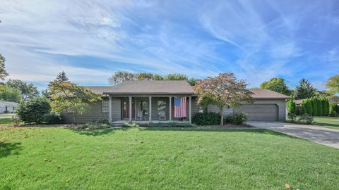 Photo of 243 Nova Drive, Urbana, OH 43078 (MLS # 1041763)