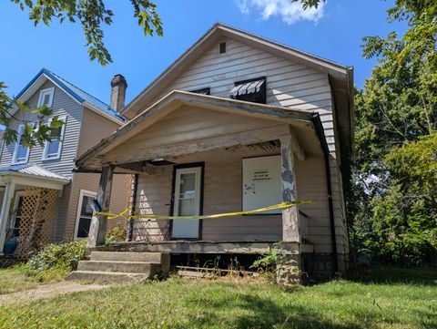 Photo of 523 Linwood Avenue, Springfield, OH 45505 (MLS # 1041326) Photo of 523 Linwood Avenue, Springfield, OH 45505 (MLS # 1041326)