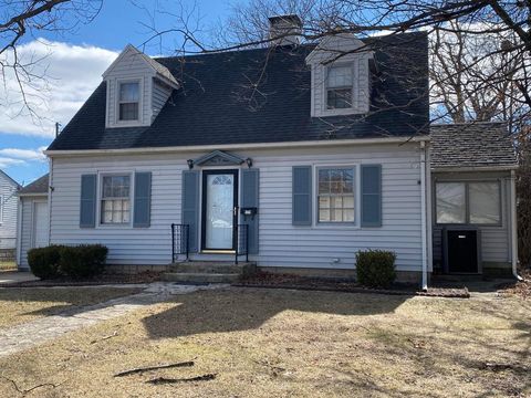 Photo of 109 E Home Road, Springfield, OH 45504 (MLS # 1041264)