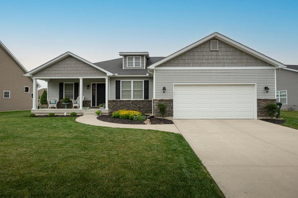720 SHERWOOD DR, TROY, OH 45373 - Image d177d9cdc0024a0dcda4ef2f3da7d4a8/1645280082