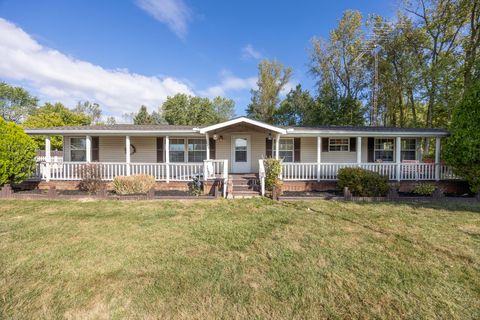 Photo of 16235 Maple Avenue, Belle Center, OH 43310 (MLS # 1041785)