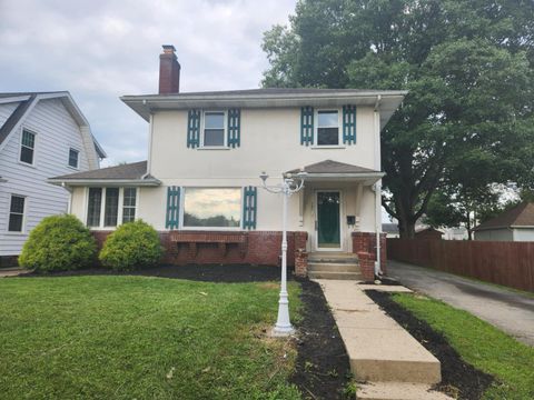 Photo of 747 Chestnut Avenue, Sidney, OH 45365 (MLS # 1040631)