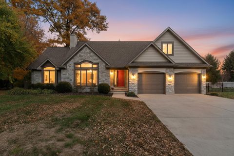 Photo of 2355 Worthington Drive, Troy, OH 45373 (MLS # 1042498)