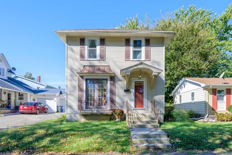 Photo of 305 N Park Street, Bellefontaine, OH 43311 (MLS # 1042052)