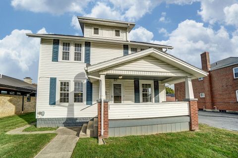 Photo of 1810 N Limestone Street, Springfield, OH 45503 (MLS # 1042743)