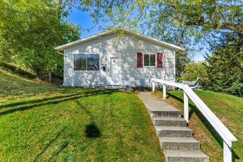 Photo of 875 Gable Street, Springfield, OH 45505 (MLS # 1041950)