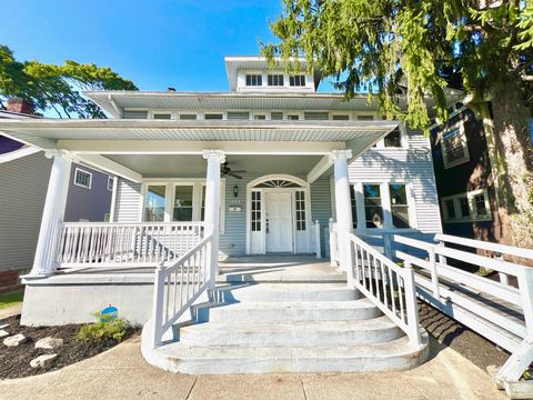 Photo of 368 E Madison Avenue, Springfield, OH 45503 (MLS # 1041531) Photo of 368 E Madison Avenue, Springfield, OH 45503 (MLS # 1041531)