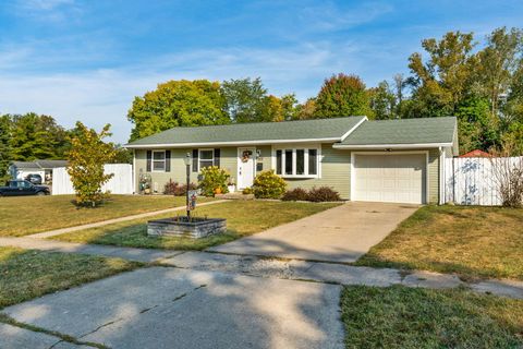 Photo of 601 Heritage Drive, Bellefontaine, OH 43311 (MLS # 1041475)