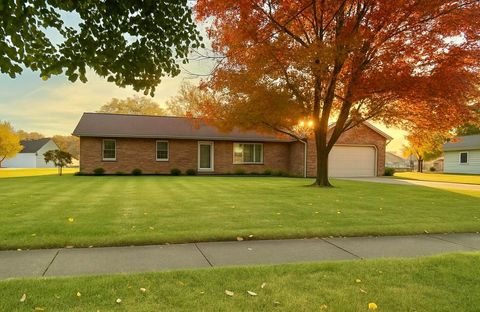 Photo of 2526 Broadway Avenue, Sidney, OH 45365 (MLS # 1042337)