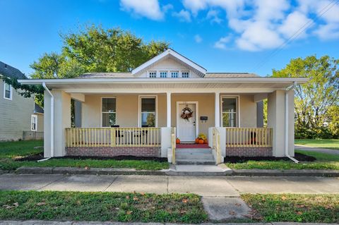 Photo of 301 Chestnut Avenue, Springfield, OH 45503 (MLS # 1041697)