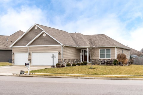 Photo for 2609 Shady Tree Drive