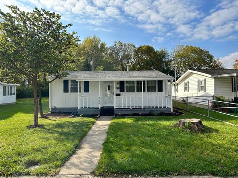 Photo for 519 2nd Street