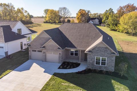Photo of 3409 Ottawa Circle, Piqua, OH 45356 (MLS # 1042068)