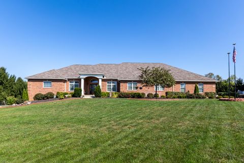 Photo of 1800 Ash Meadow Court, Xenia, OH 45385 (MLS # 1041675) Photo of 1800 Ash Meadow Court, Xenia, OH 45385 (MLS # 1041675)