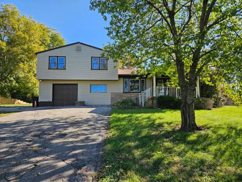 Photo of 3452 Bosart Road, Springfield, OH 45503 (MLS # 1042207)