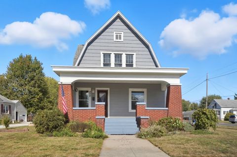 Photo of 404 W 5th Street, Delphos, OH 45833 (MLS # 1041916)