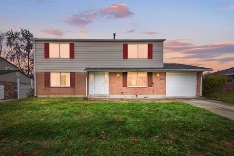 Photo of 6504 Menlo Way, Huber Heights, OH 45424 (MLS # 1042703)