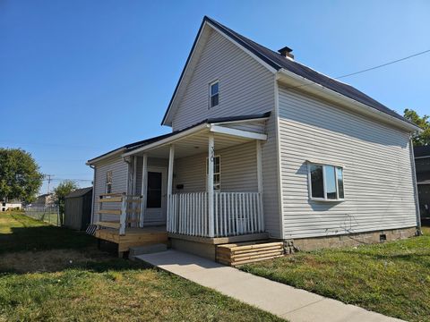 Photo of 310 E Main Street, Bradford, OH 45308 (MLS # 1041489)