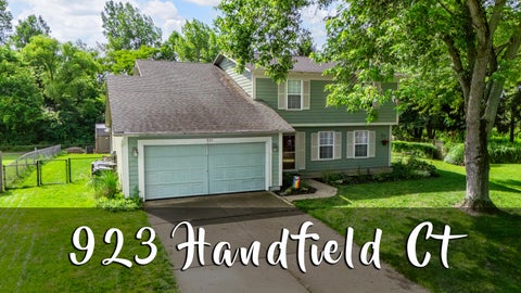 Photo for 923 Handfield Court