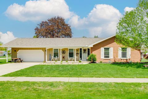 Photo of 1105 Holly Street, Celina, OH 45822 (MLS # 1045071)