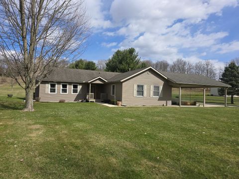 Photo of 4167 County Road 1, Bellefontaine, OH 43311 (MLS # 1046653)