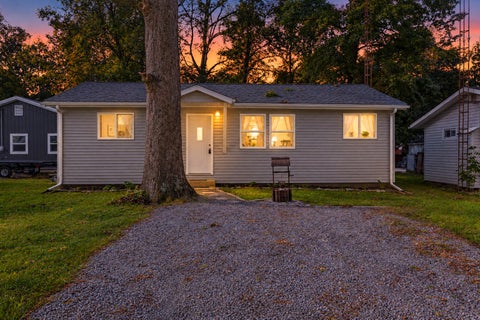 Photo of 9425 Buckeye Drive, Huntsville, OH 43324 (MLS # 1048737)