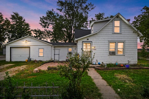 Photo of 5241 Norfolk Street, Lima, OH 45806 (MLS # 1048918)