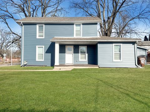 Photo of 417 N Russell Street, Urbana, OH 43078 (MLS # 1043518)