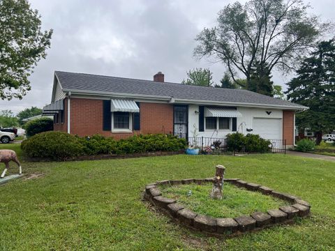 Photo of 607 Marilyn Drive, Sidney, OH 45365 (MLS # 1045384)