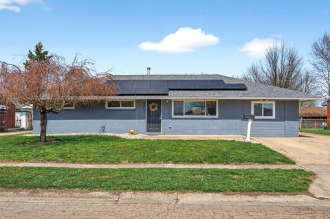 Photo of 4457 Longfellow Avenue, Dayton, OH 45424 (MLS # 1044537)