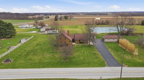 Photo of 18934 Mudsock Road, Wapakoneta, OH 45895 (MLS # 1044469)