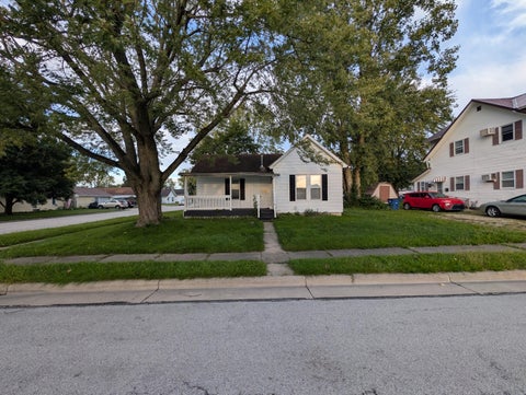 Photo of 801 N Augustus Street, Saint Marys, OH 45885 (MLS # 1048686)