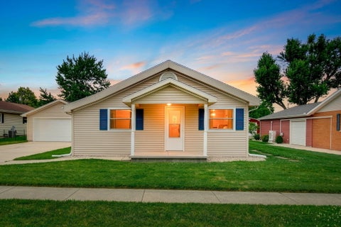 Photo of 711 W Columbia Street, Rockford, OH 45882 (MLS # 1046896)