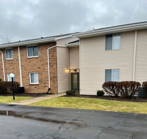 Photo of 2275 Cable Road #6, Lima, OH 45807 (MLS # 1043917)